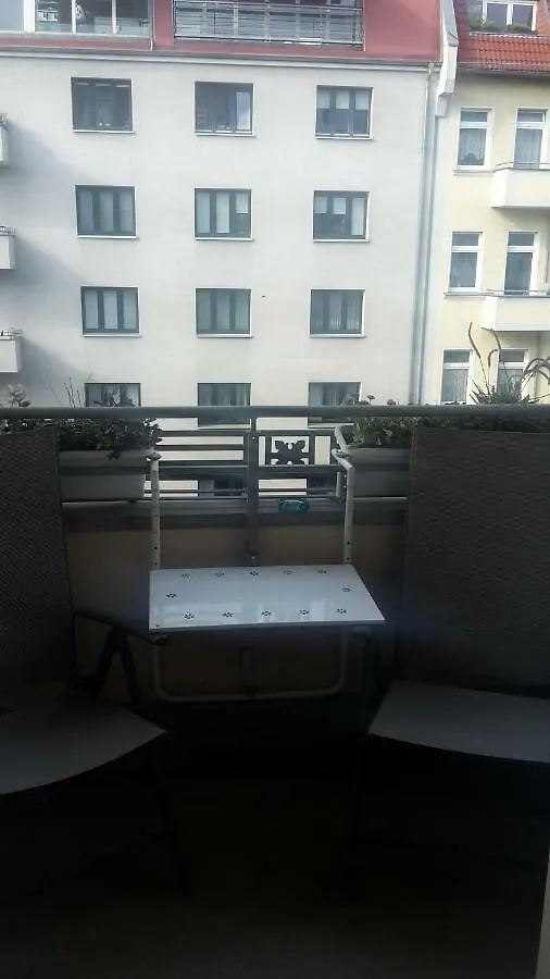 Lichtdurchflutetes Apartment Prenzlauerberg Βερολίνο